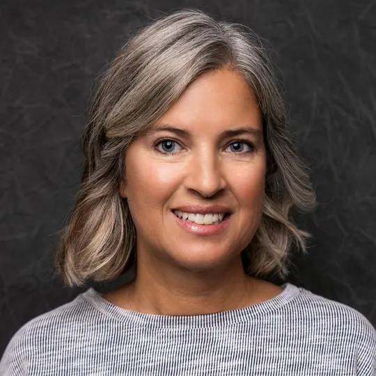 Lexi Cerretti, Agent in  - Compass