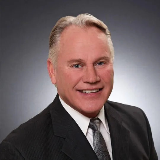 Kerry Richard, Agent in  - Compass