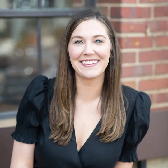 Taylor James, Agent in  - Compass