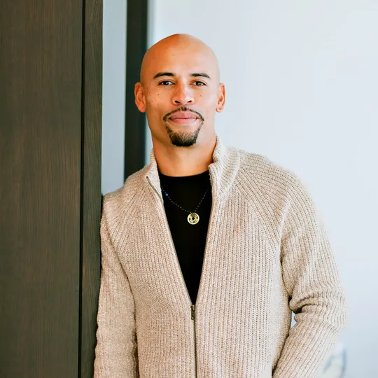 Michael Wilhelm, Agent in  - Compass