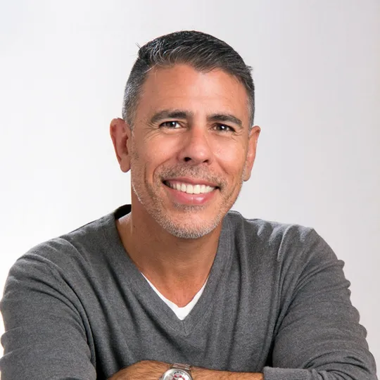 Enrique Montoya, Agent in  - Compass