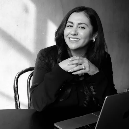 Giovanna Murillo, Agent in  - Compass