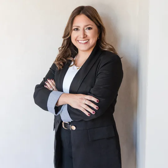 Jessica Smith, Agent in  - Compass