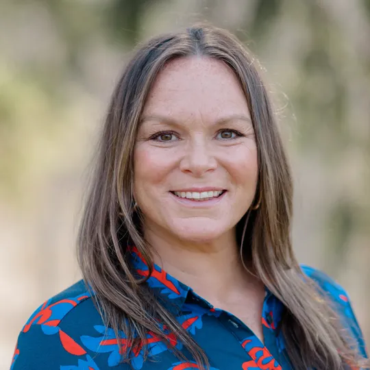 Stefanie Mattei Bried, Agent in  - Compass