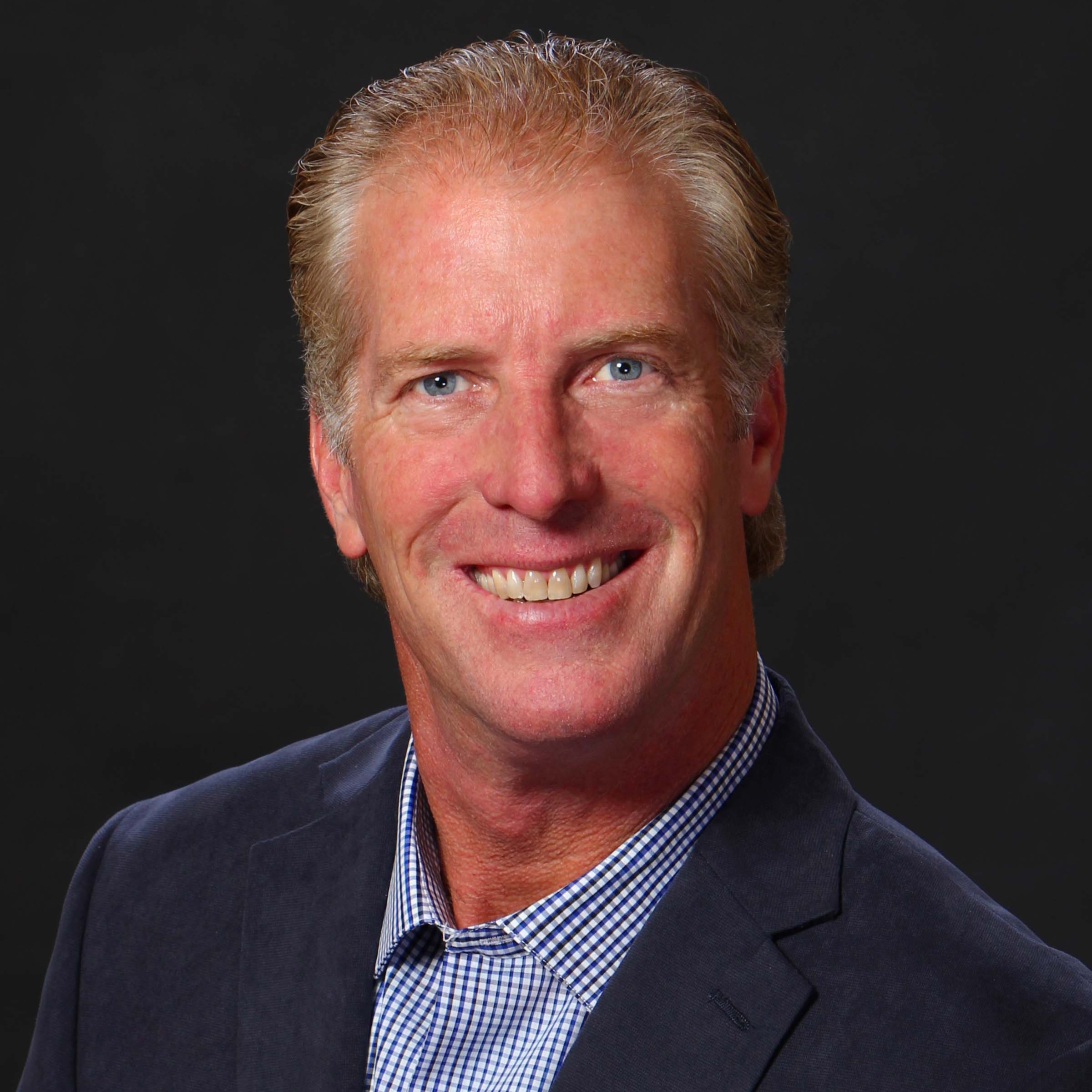 Headshot of Brad Lindgren