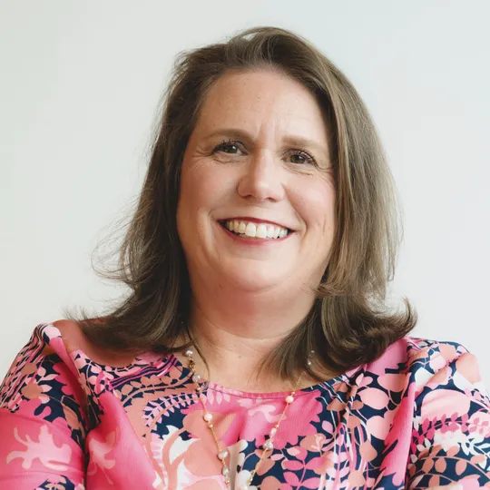 Robyn Riordan, Agent in  - Compass