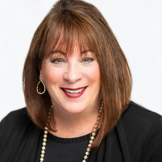 Sally Martin, Agent in  - Compass