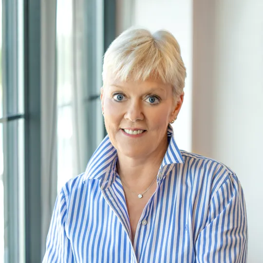 Jacqueline Bohn, Agent in  - Compass