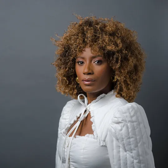 Carsa Craighton, Agent in  - Compass