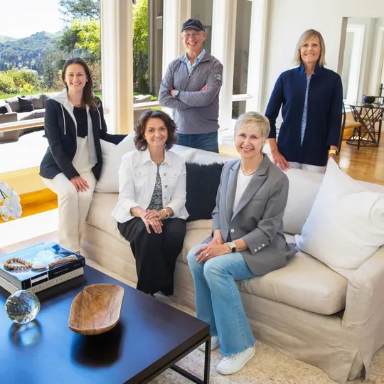 Elena Hood Group, Agent in  - Compass