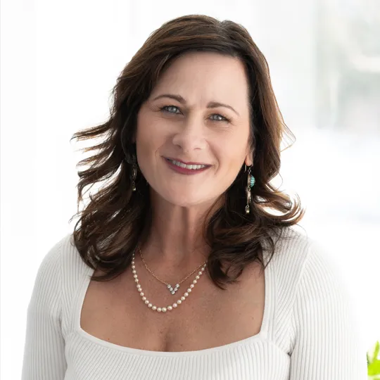 Jennifer Gayraud, Agent in  - Compass