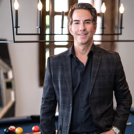 Ted PETERSEN JR, Agent in  - Compass