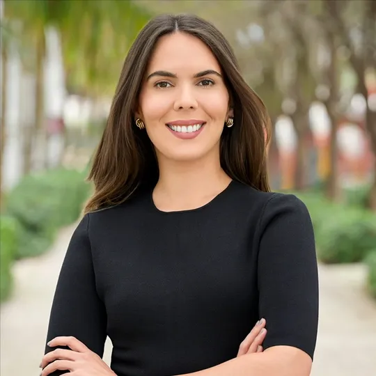 Sheyla Sandoval, Agent in  - Compass