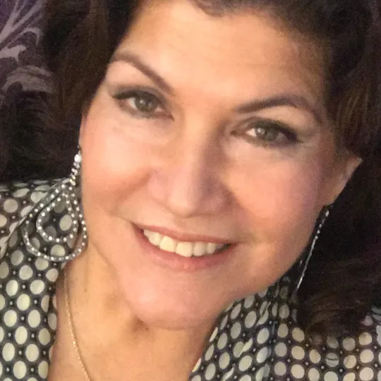 Maria Jackson, Agent in  - Compass