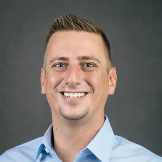 Brandon Eddy, Agent in  - Compass