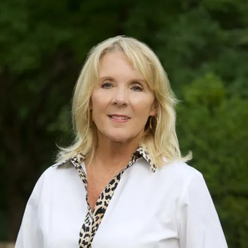 Deborah Layman, Agent in  - Compass