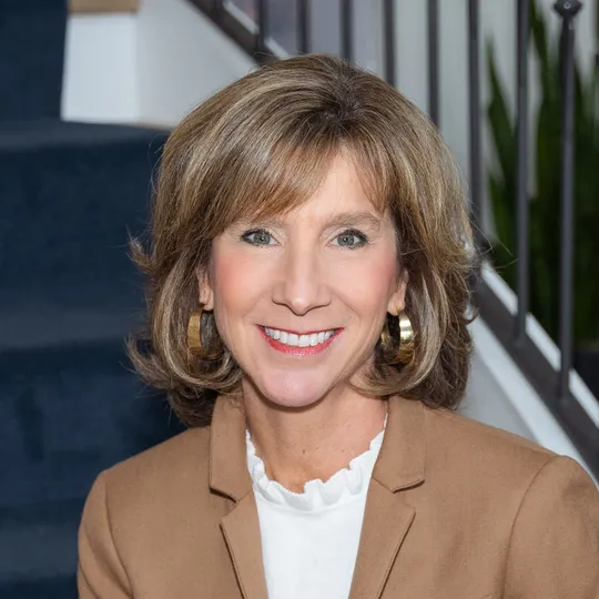 Amy Coliano, Agent in  - Compass