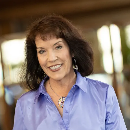 Dawn Thomas, Agent in  - Compass