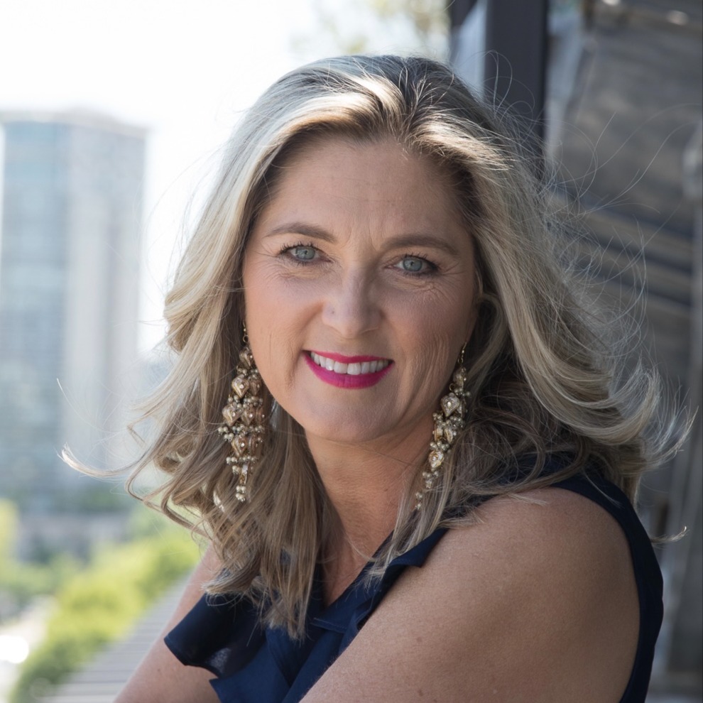 Headshot of Clair Lauderdale