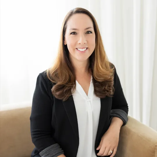 Abby Oakes, Agent in  - Compass