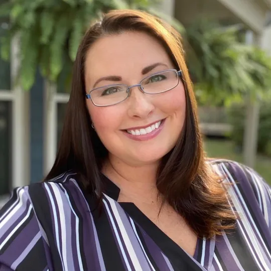 Angela Lamb, Agent in  - Compass