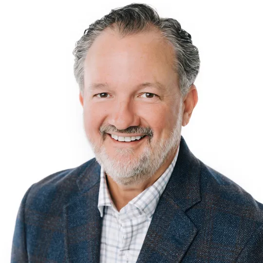 Alex Hulse, Agent in  - Compass