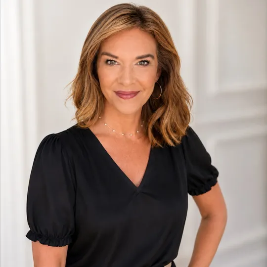 Traci Moilanen, Agent in  - Compass