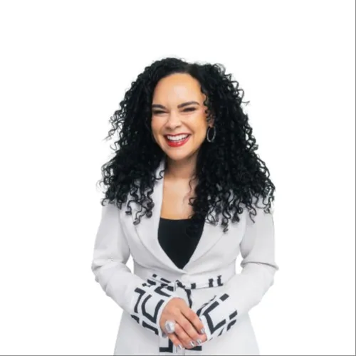 Dana Cadena, Agent in  - Compass