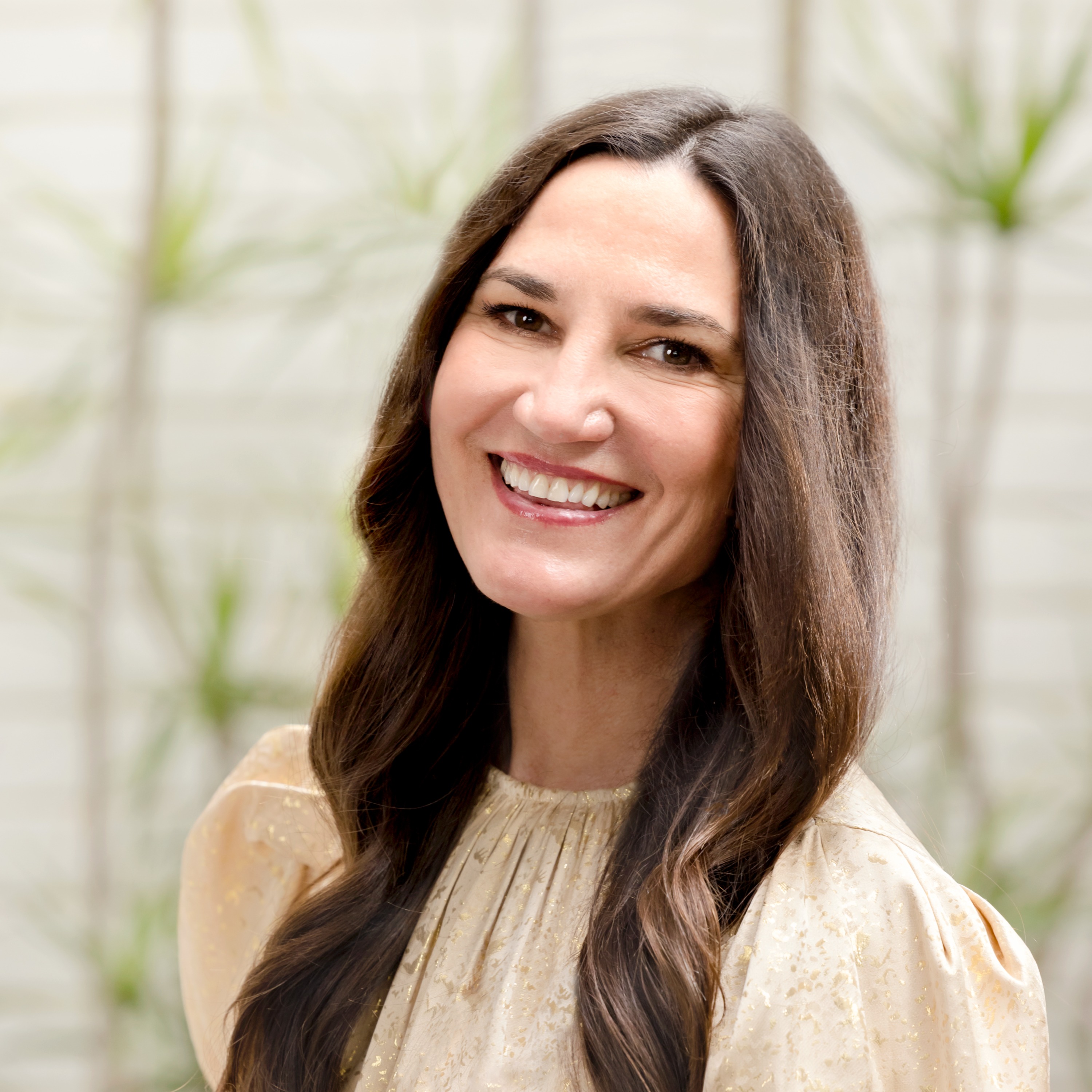 Headshot of Stacia Janus