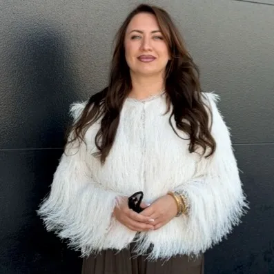 Yuliana Malinovskaya, Agent in  - Compass