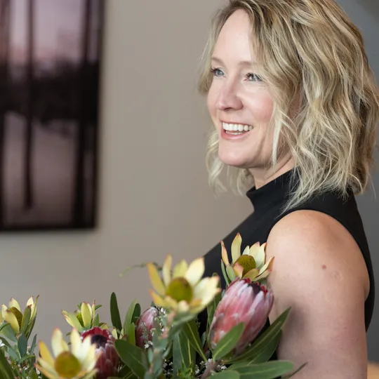 Jennifer Martin, Agent in  - Compass