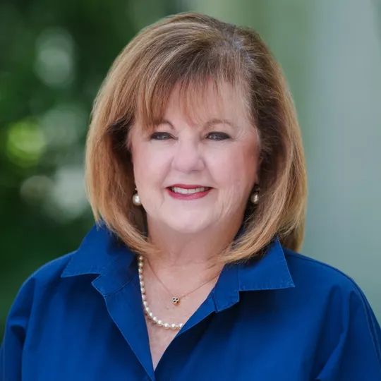 Jan Cox, Agent in  - Compass