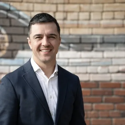 Nate Bruder, Agent in  - Compass