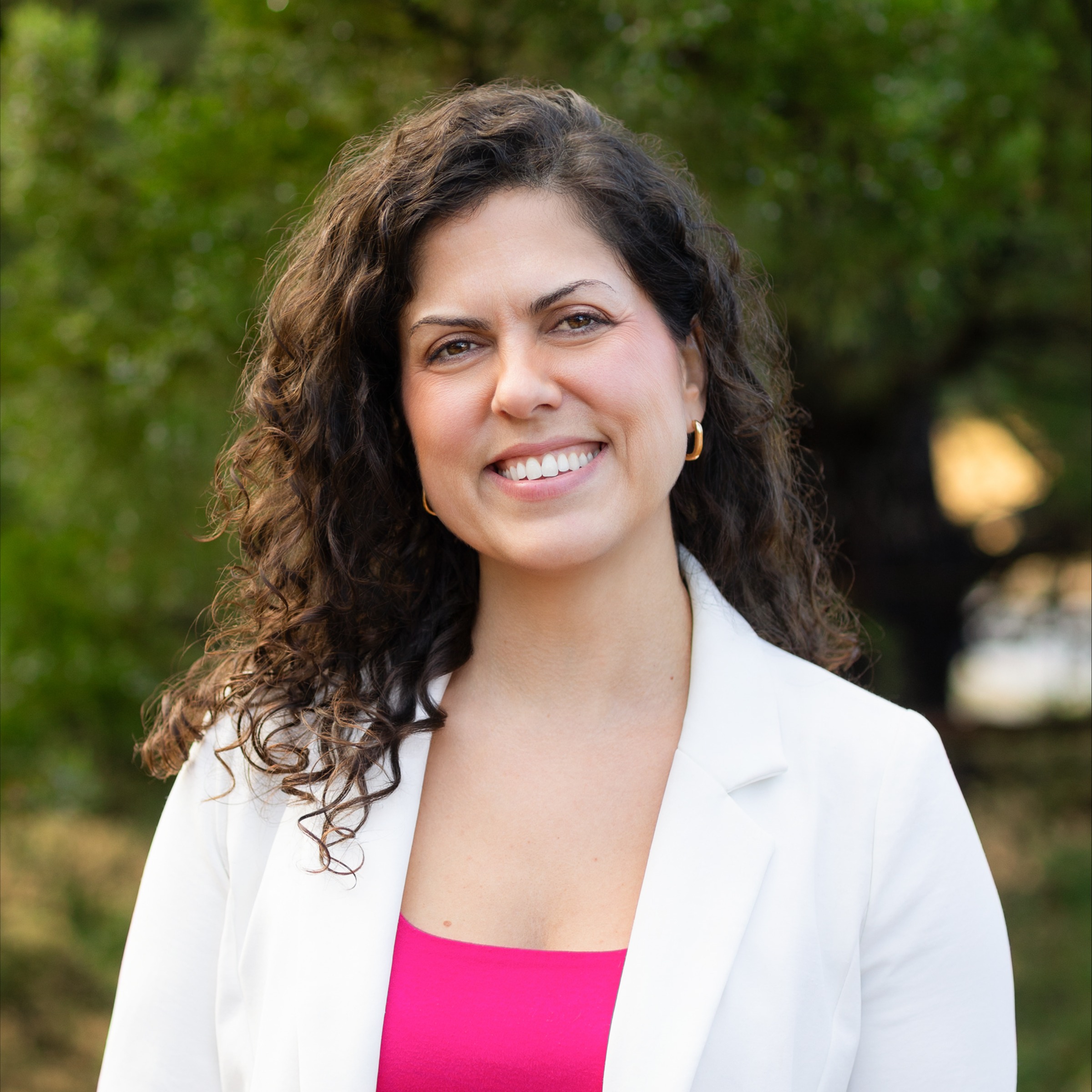 Headshot of Stephanie Campise