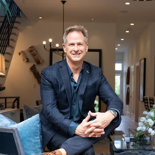 Brendon Kearney, Agent in  - Compass