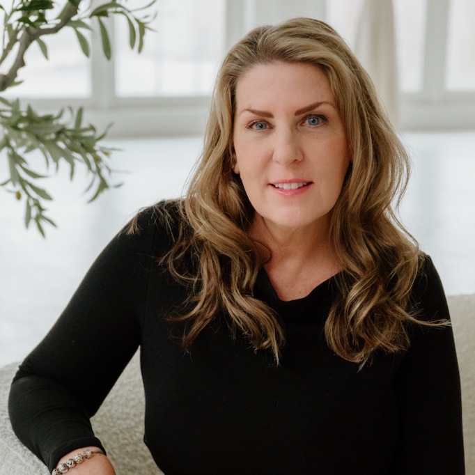 Headshot of Kim Quintero