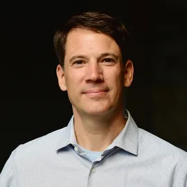 Erik Wood, Agent in  - Compass