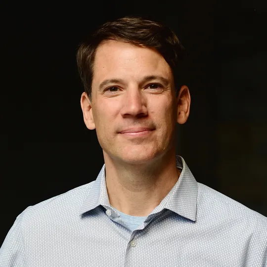 Erik Wood, Agent in  - Compass