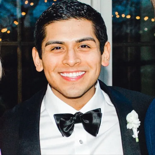 Bene Garcia, Agent in  - Compass