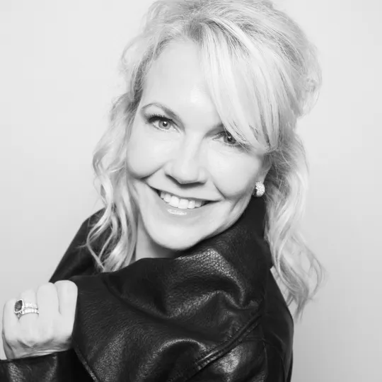 Leslie Perrin, Agent in  - Compass