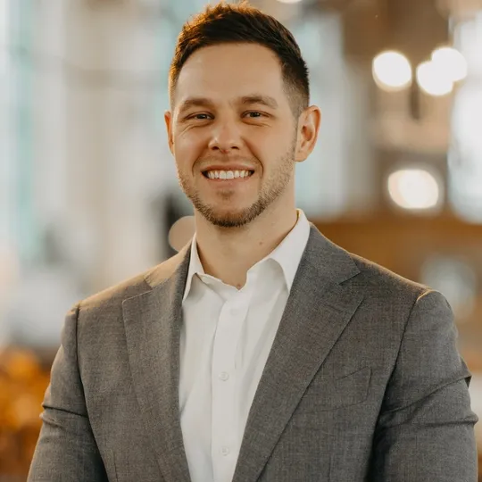 Kyle Rossman, Agent in  - Compass