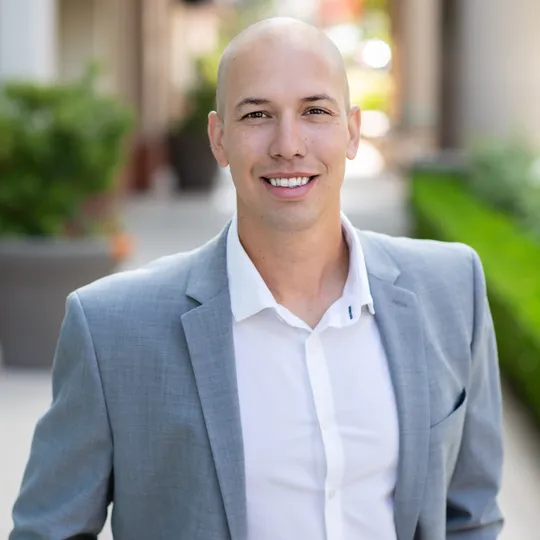 Chris Hosea, Agent in  - Compass