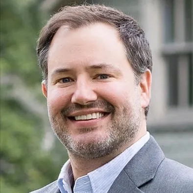 Robert Kowalchik, Agent in  - Compass