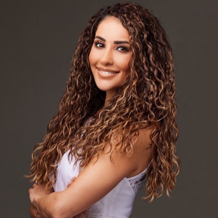 Headshot of Nikisa Razban