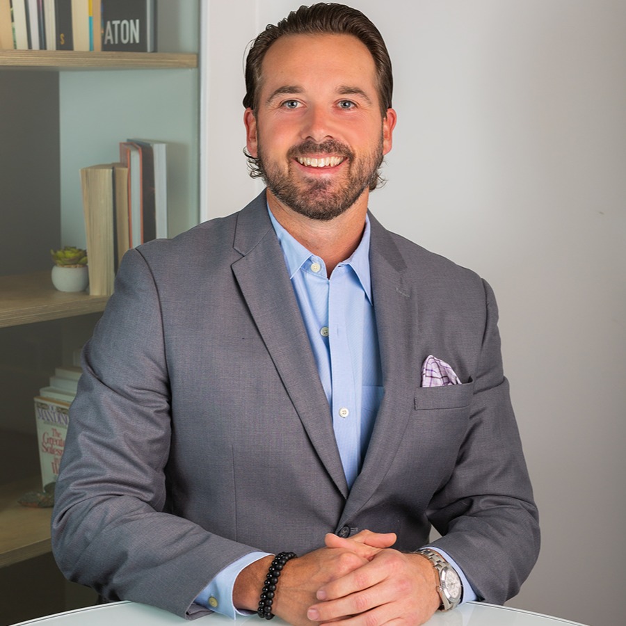 Headshot of Jack Thomson