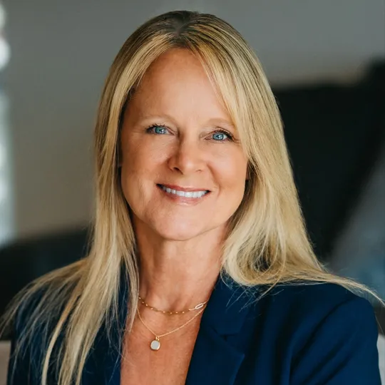 Danielle Jackson, Agent in  - Compass