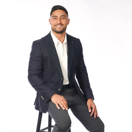 Andres Dubov, Agent in  - Compass