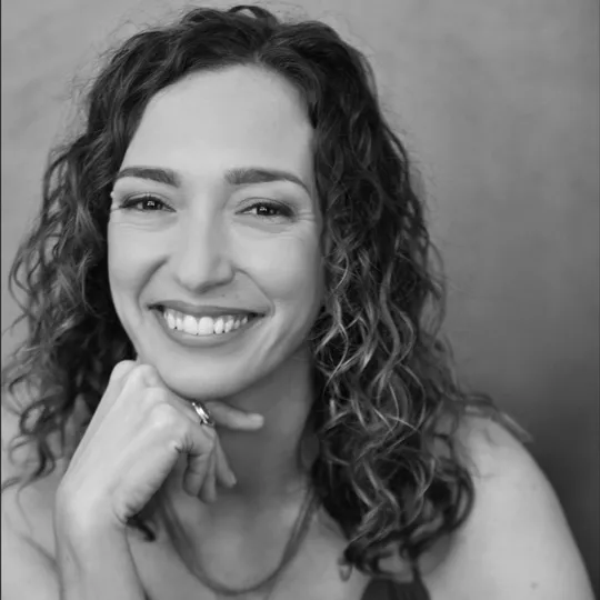 Linda Pino, Agent in  - Compass