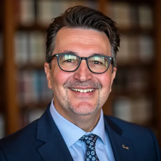 Patrick Higgins, Agent in  - Compass