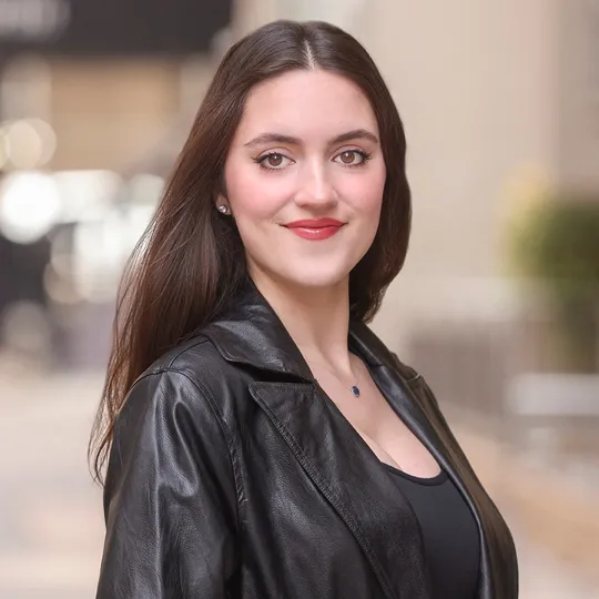 Tatum Kelly, Agent in  - Compass